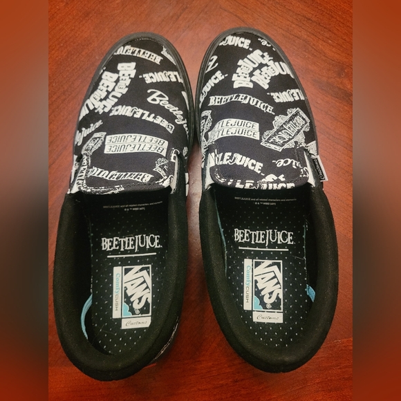 Vans Custom Collab Bettlejuice Graphic Slip-On Sneakers - Picture 4 of 6